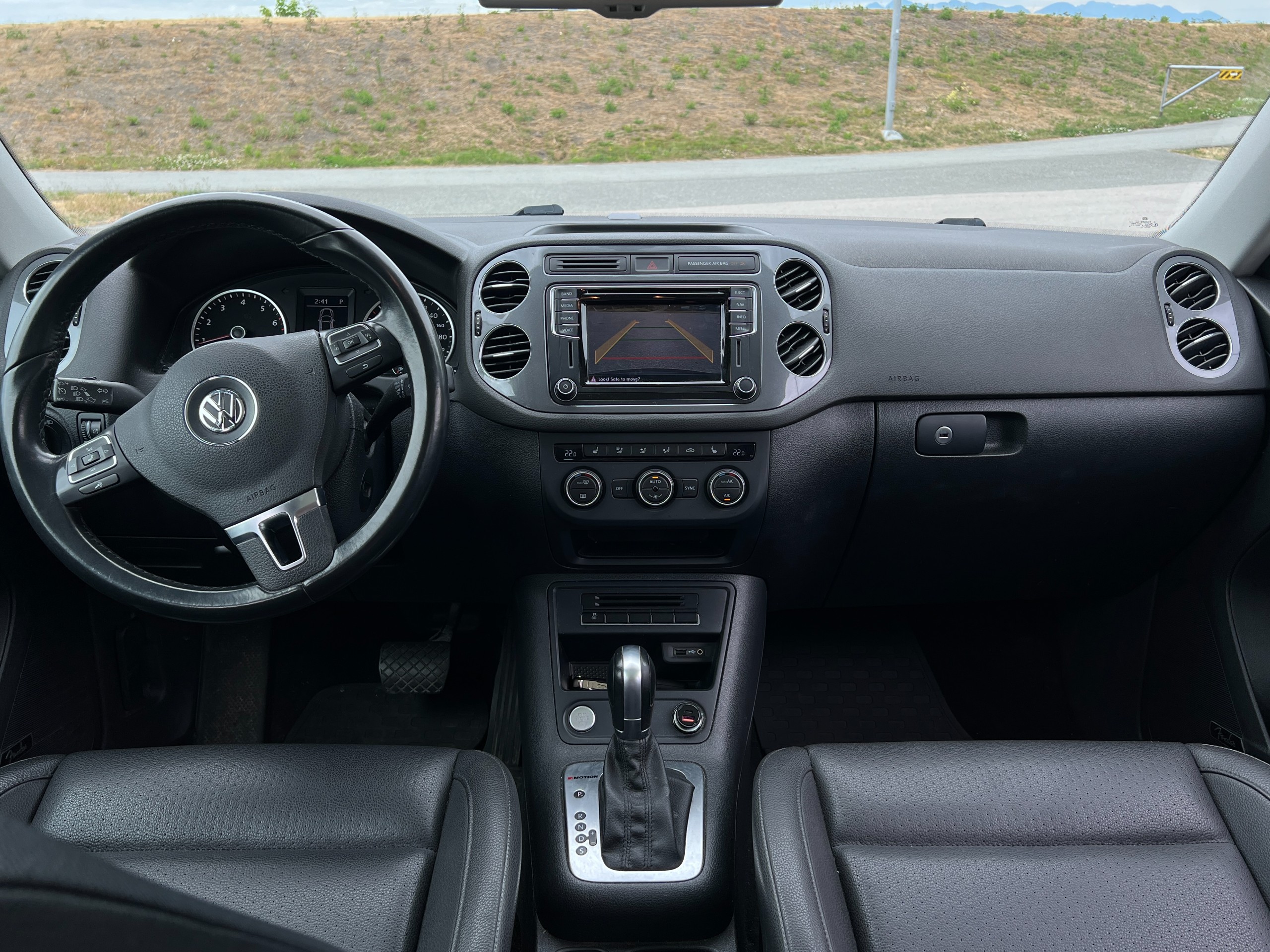 2016 Volkswagen Tiguan | BC Local - Image 12