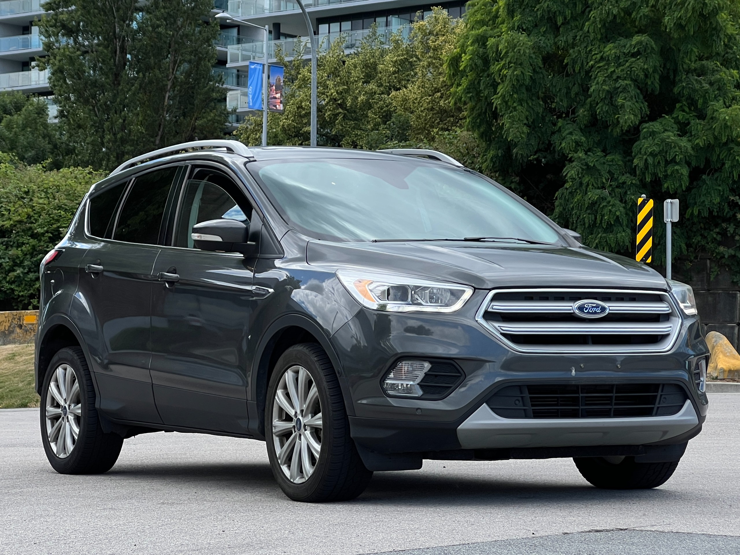 2018 Ford escape Titanium|No accident - Image 1