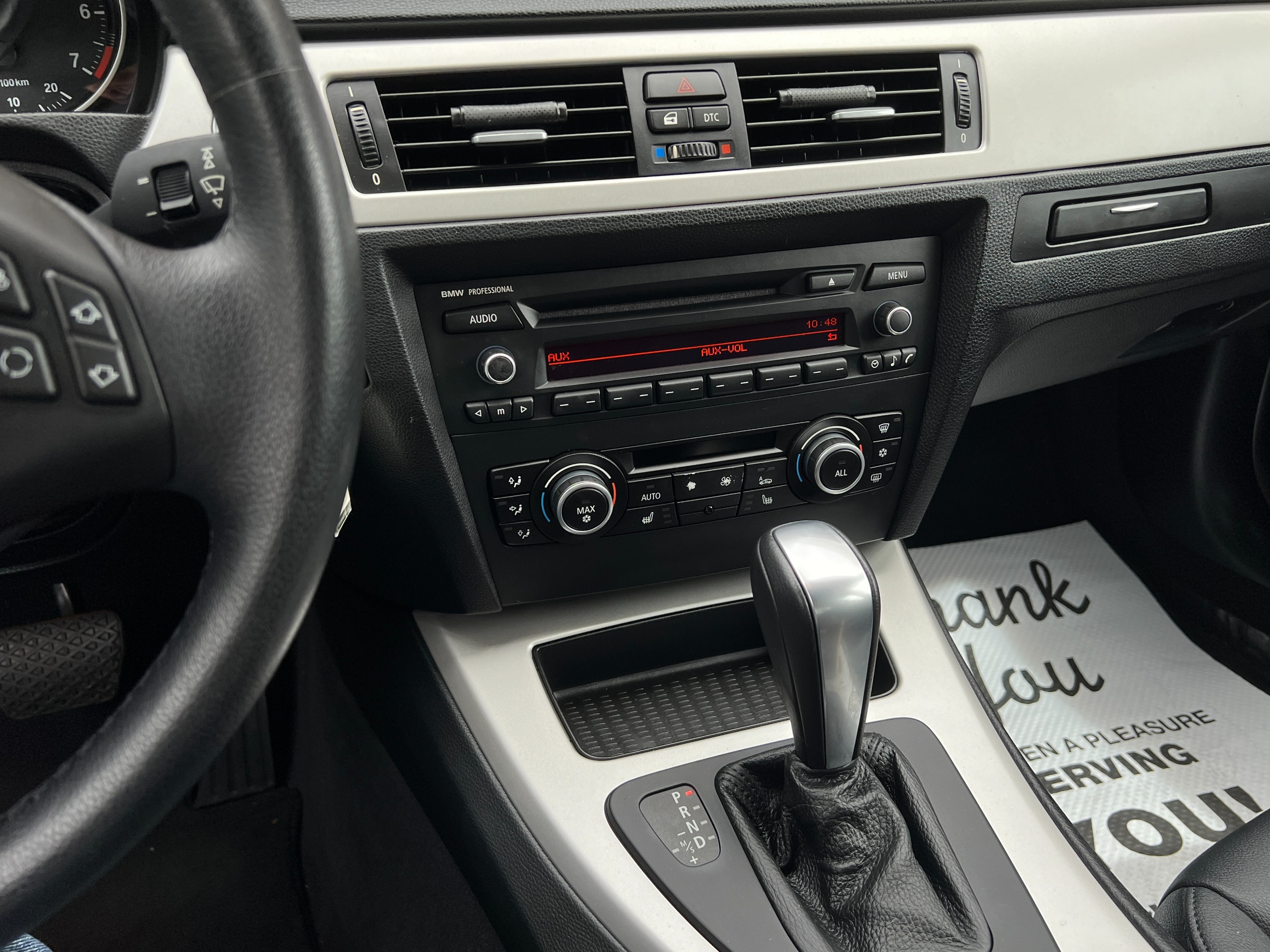 2011 BMW 323i - Image 9