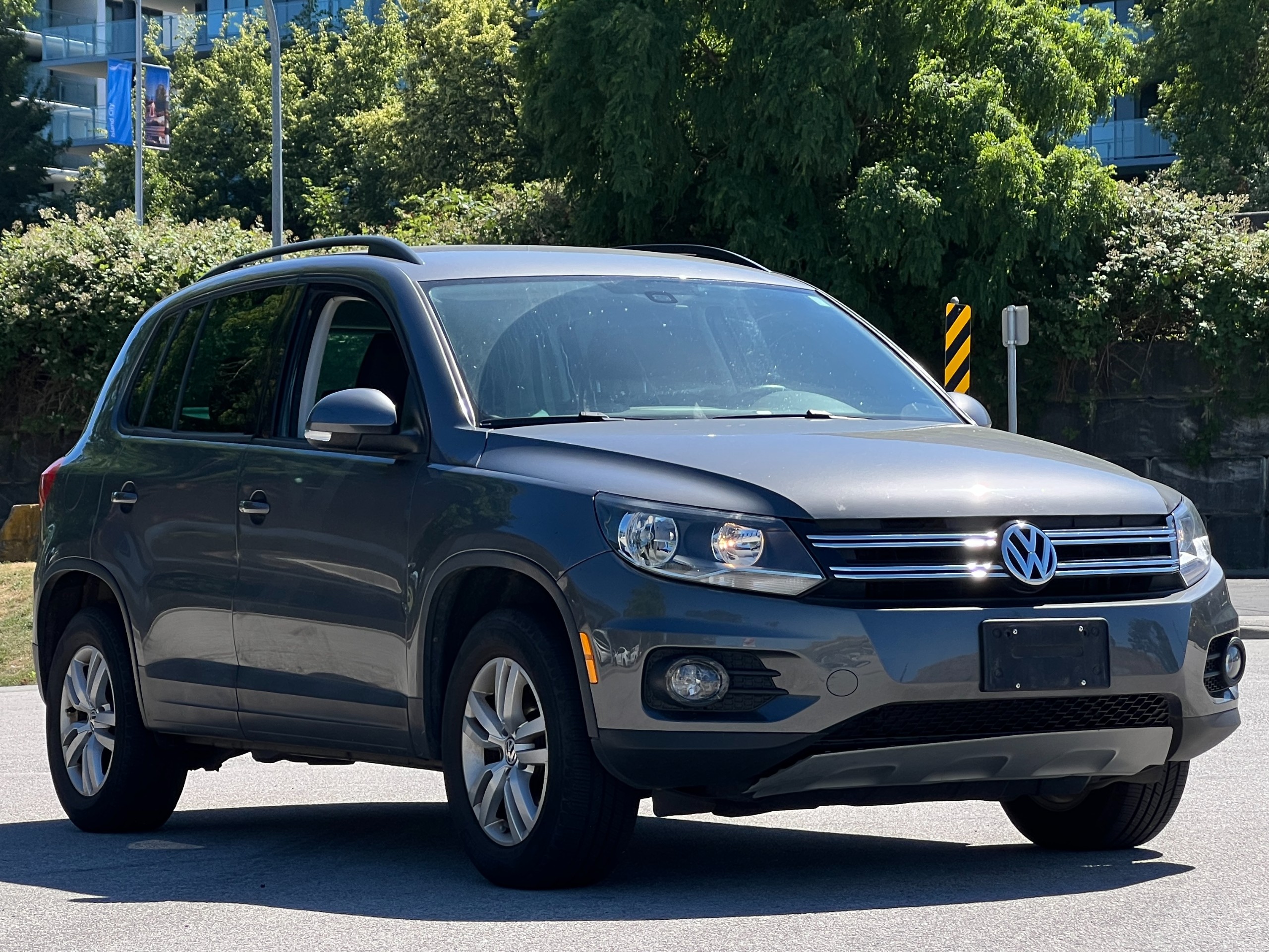 2017 Volkswagen tiguan trendline | BC Local - Image 1