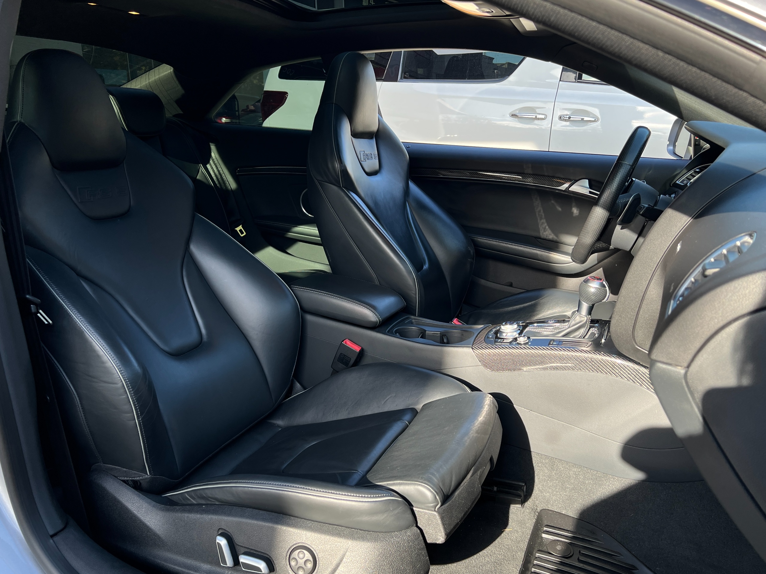 2015 Audi RS5 - Image 11