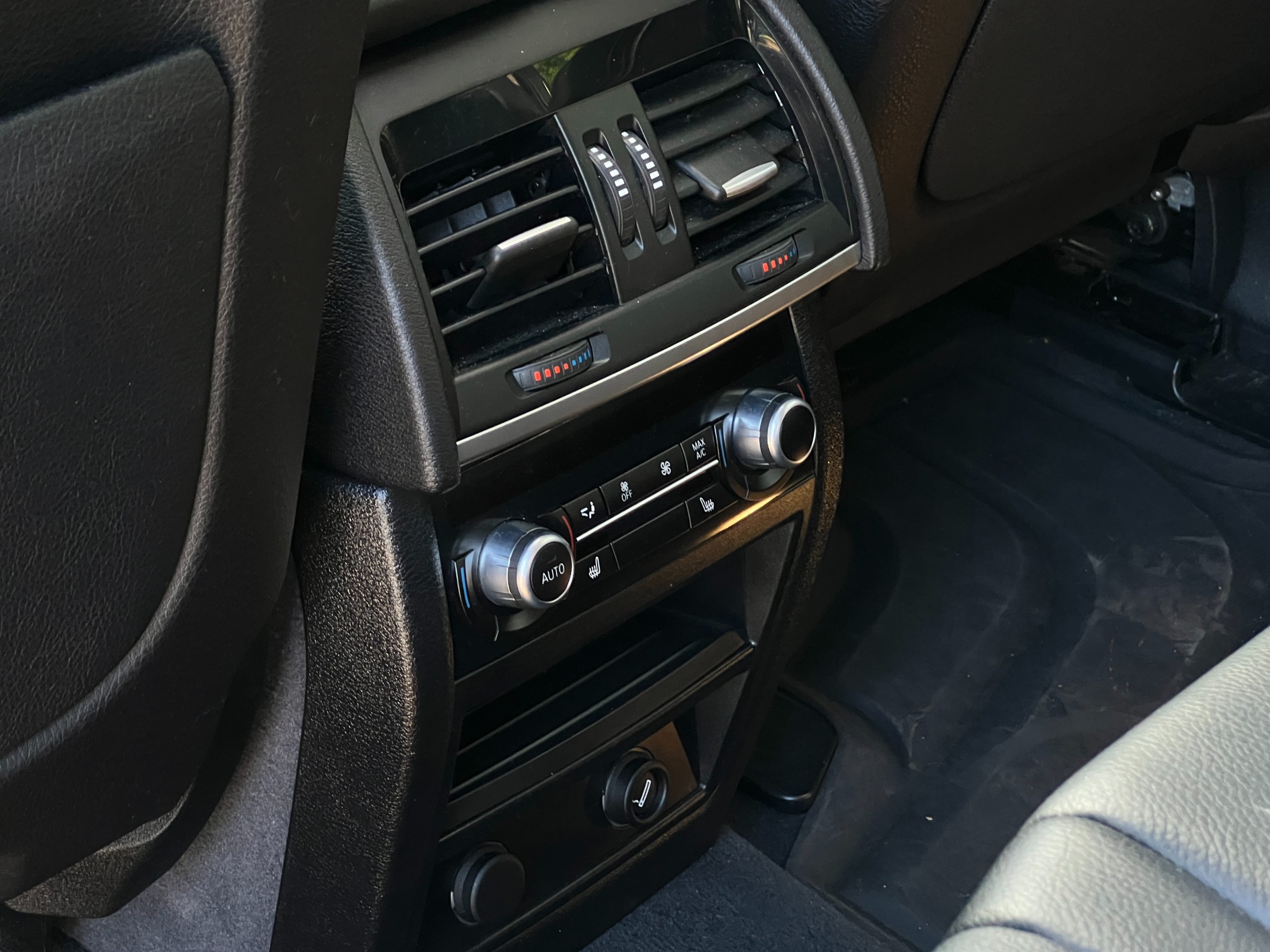 2015 BMW X5 xdrive35i| No accident | BC Local - Image 19