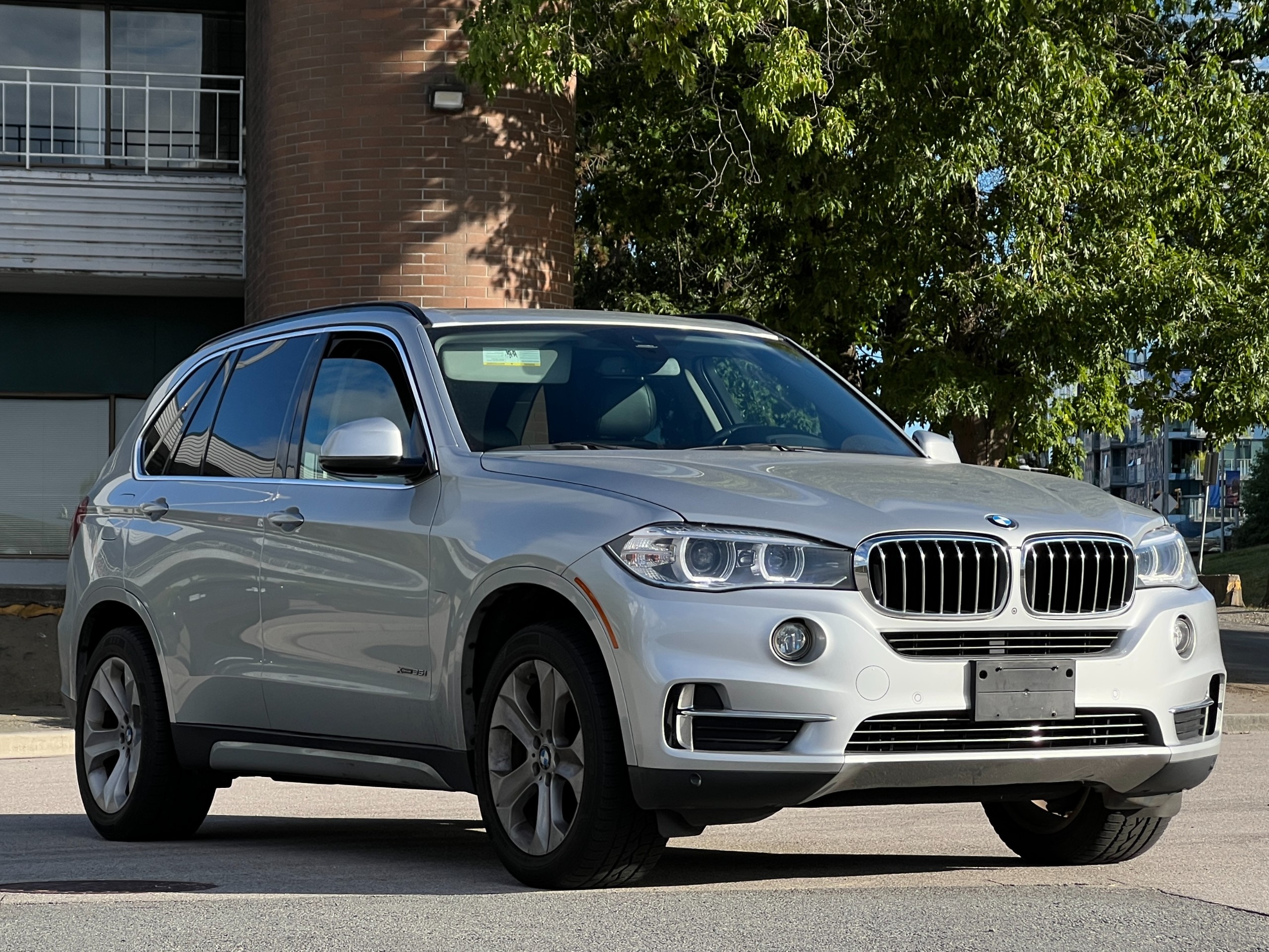 2015 BMW X5 xdrive35i| No accident | BC Local - Image 1