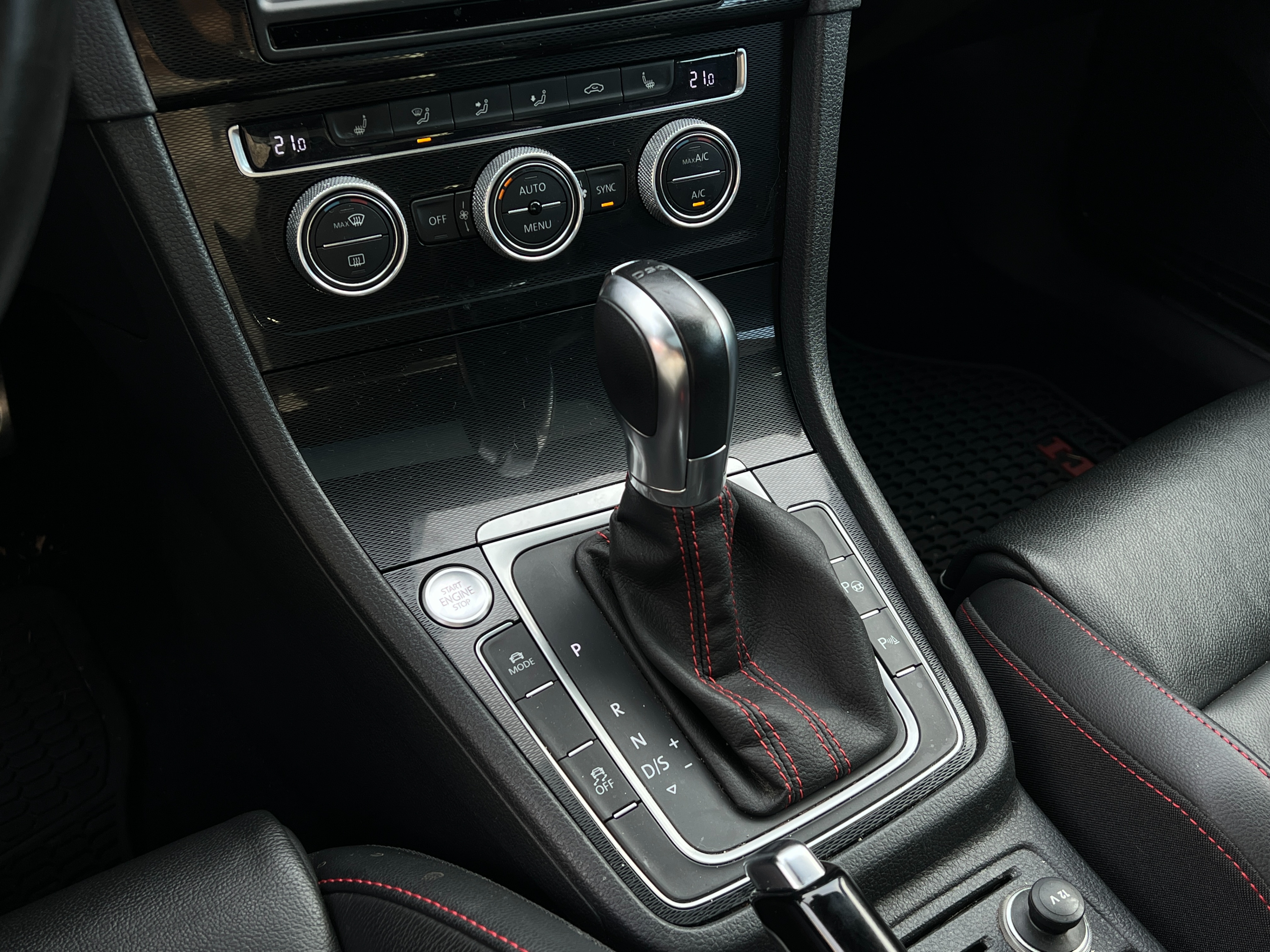 2016  Volkswagen Golf gti autobahn | No accident | BC Local - Image 13