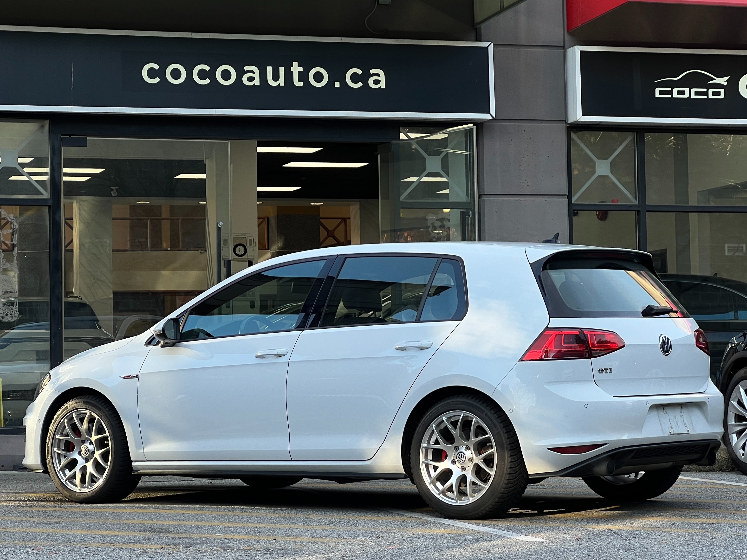 2016 Volkswagen Golf gti autobahn | No accident | BC Local - Image 7