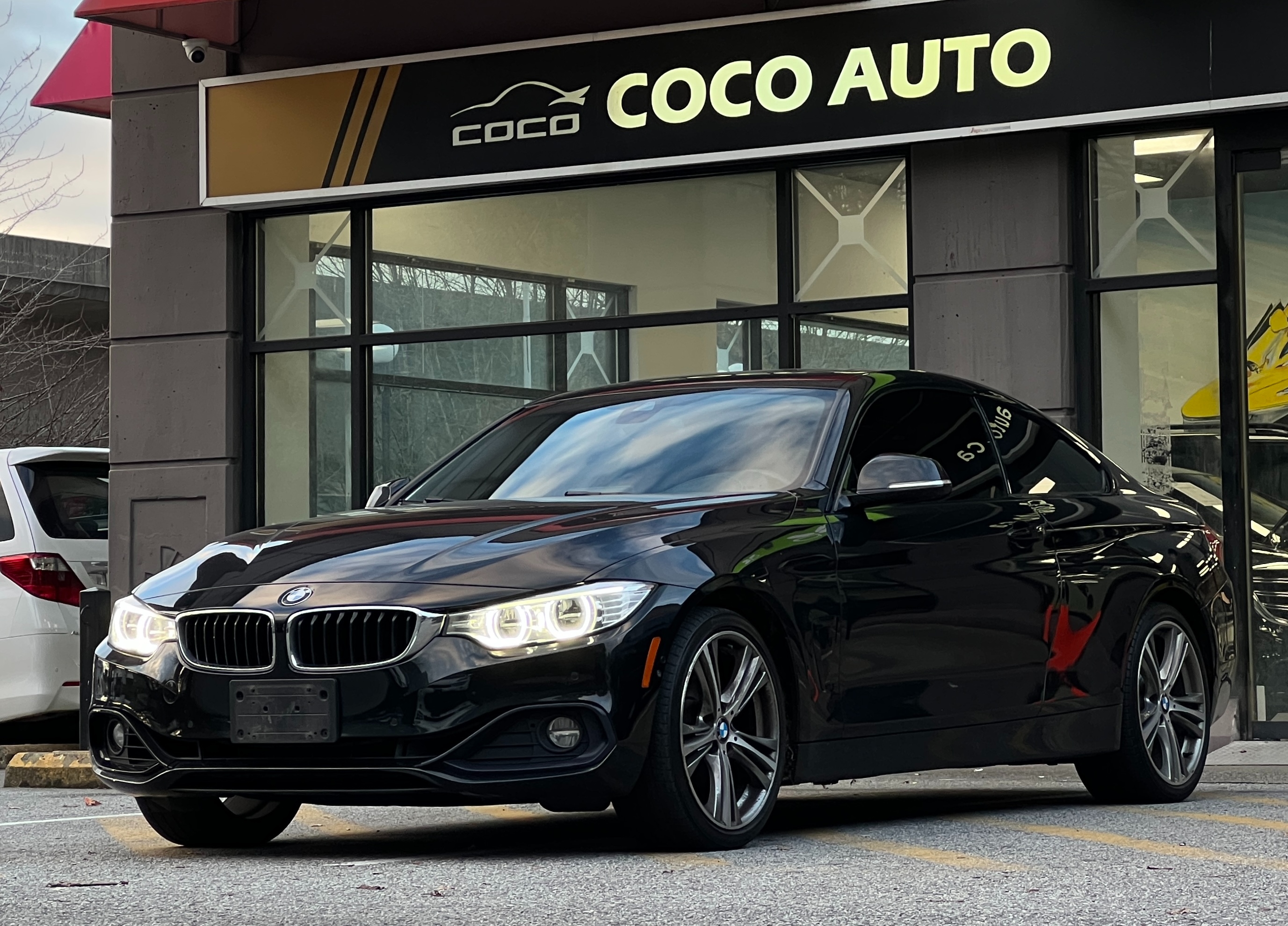 2014 BMW 428i ｜ BC Local - Image 4