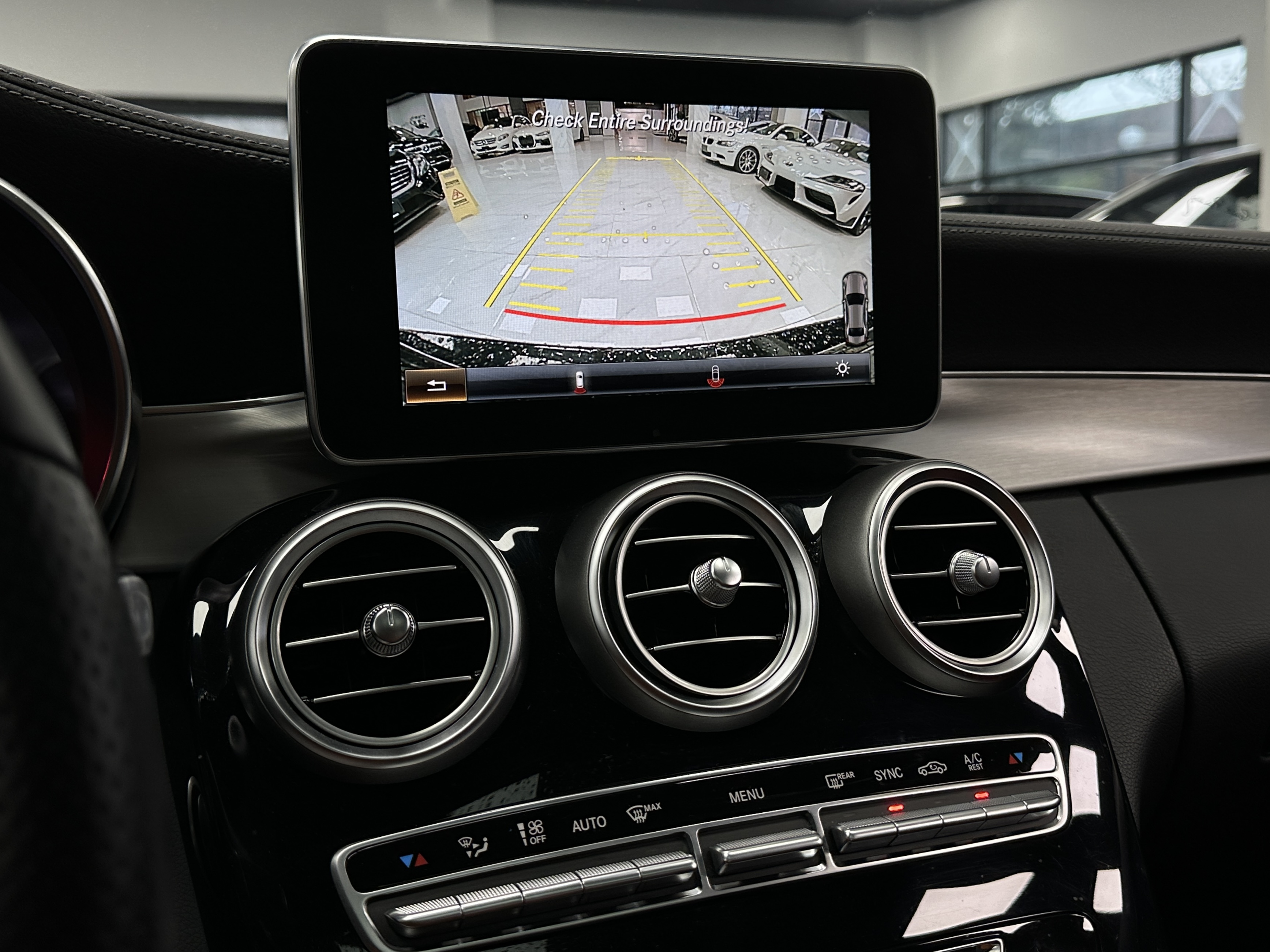 2015 Mercedes-Benz C400 - Image 15