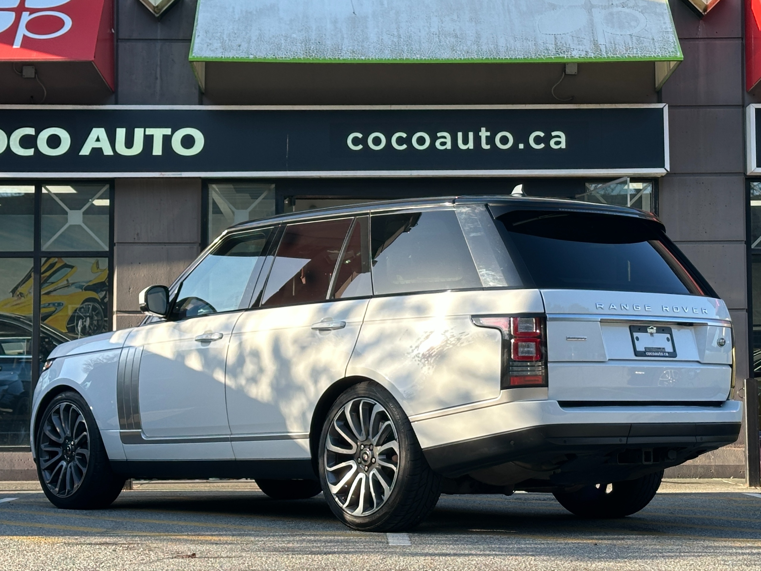 2016 Land Rover Range Rover - Image 6