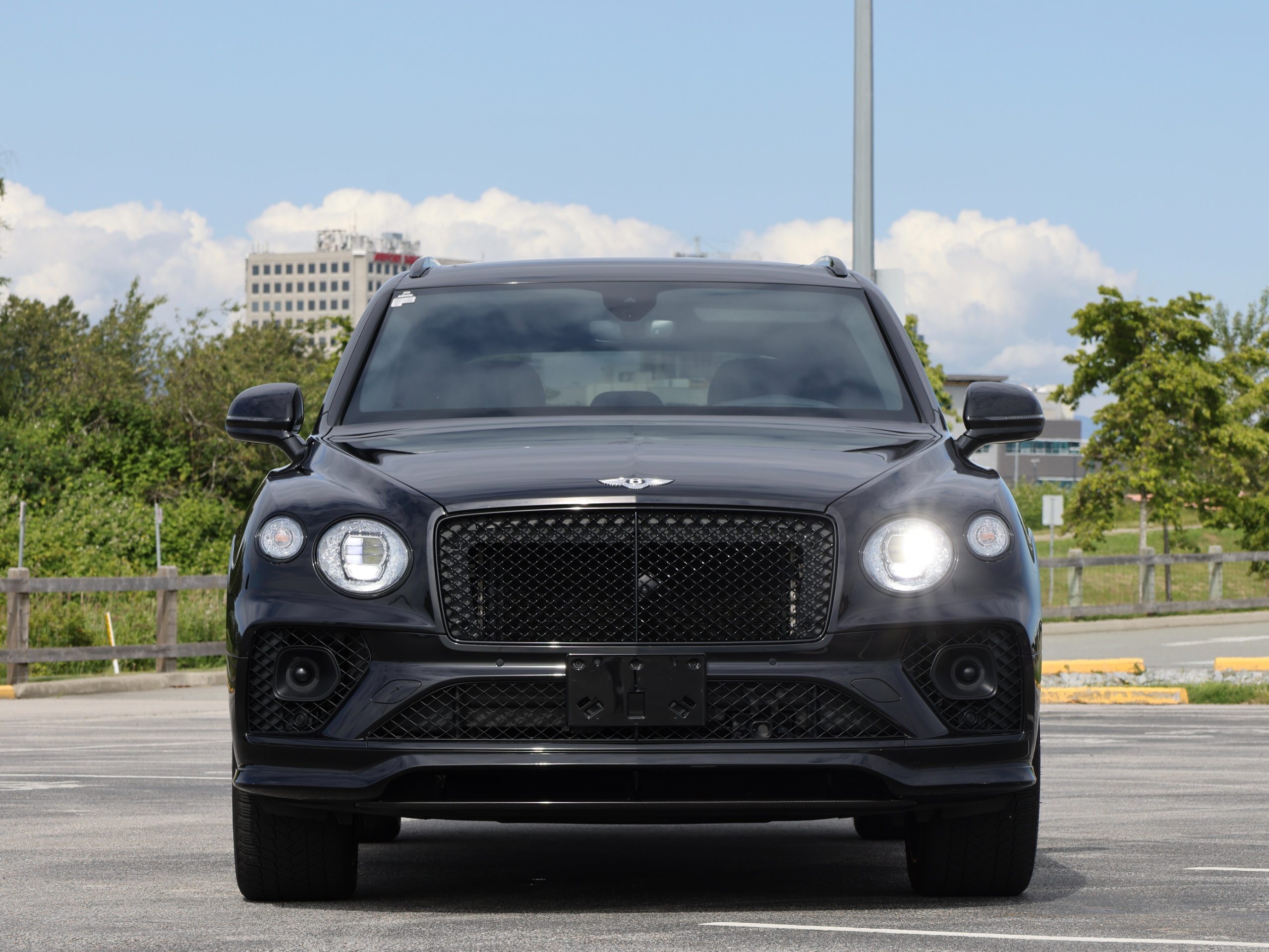 2021 Bentley Bentayga - Image 2