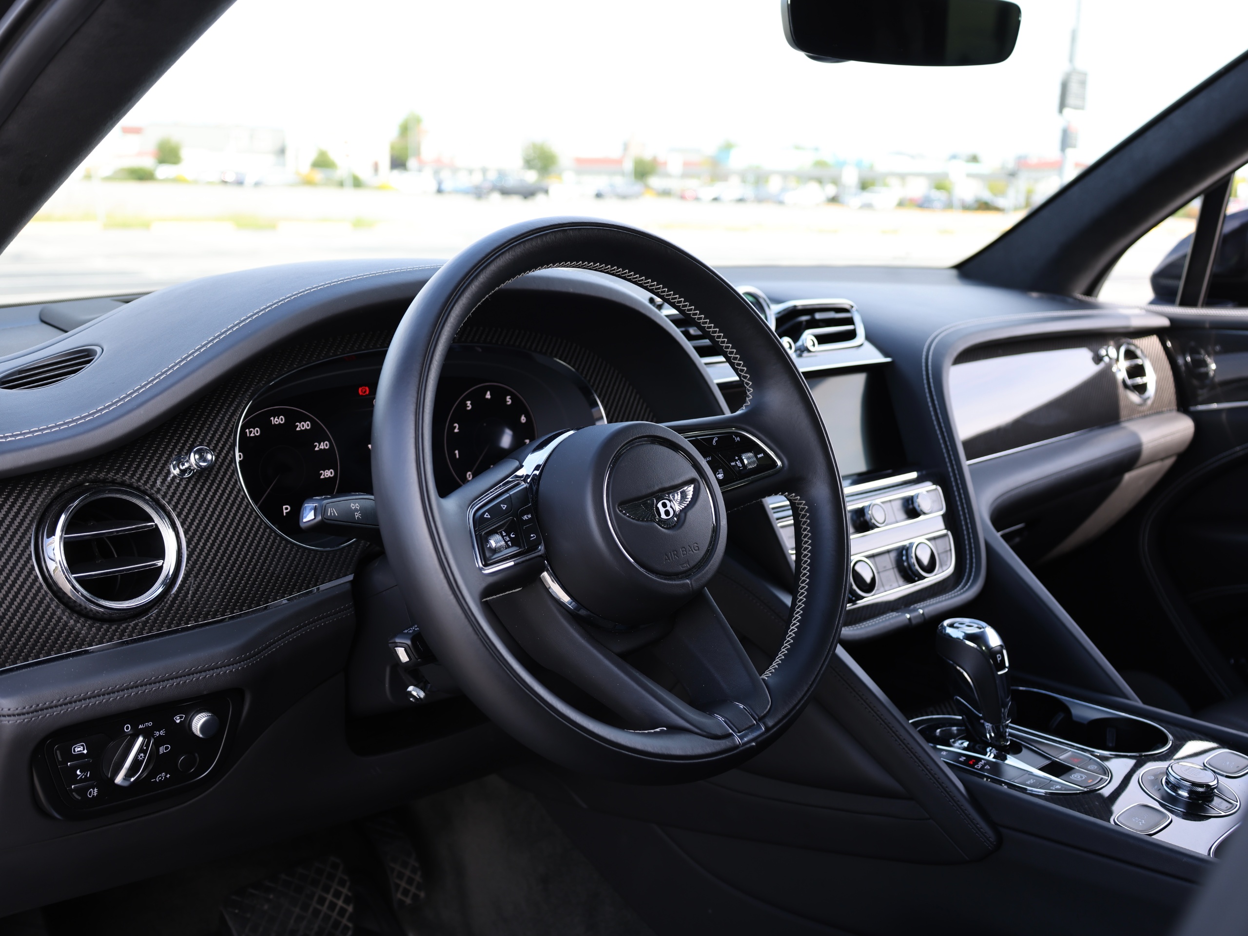 2021 Bentley Bentayga - Image 13