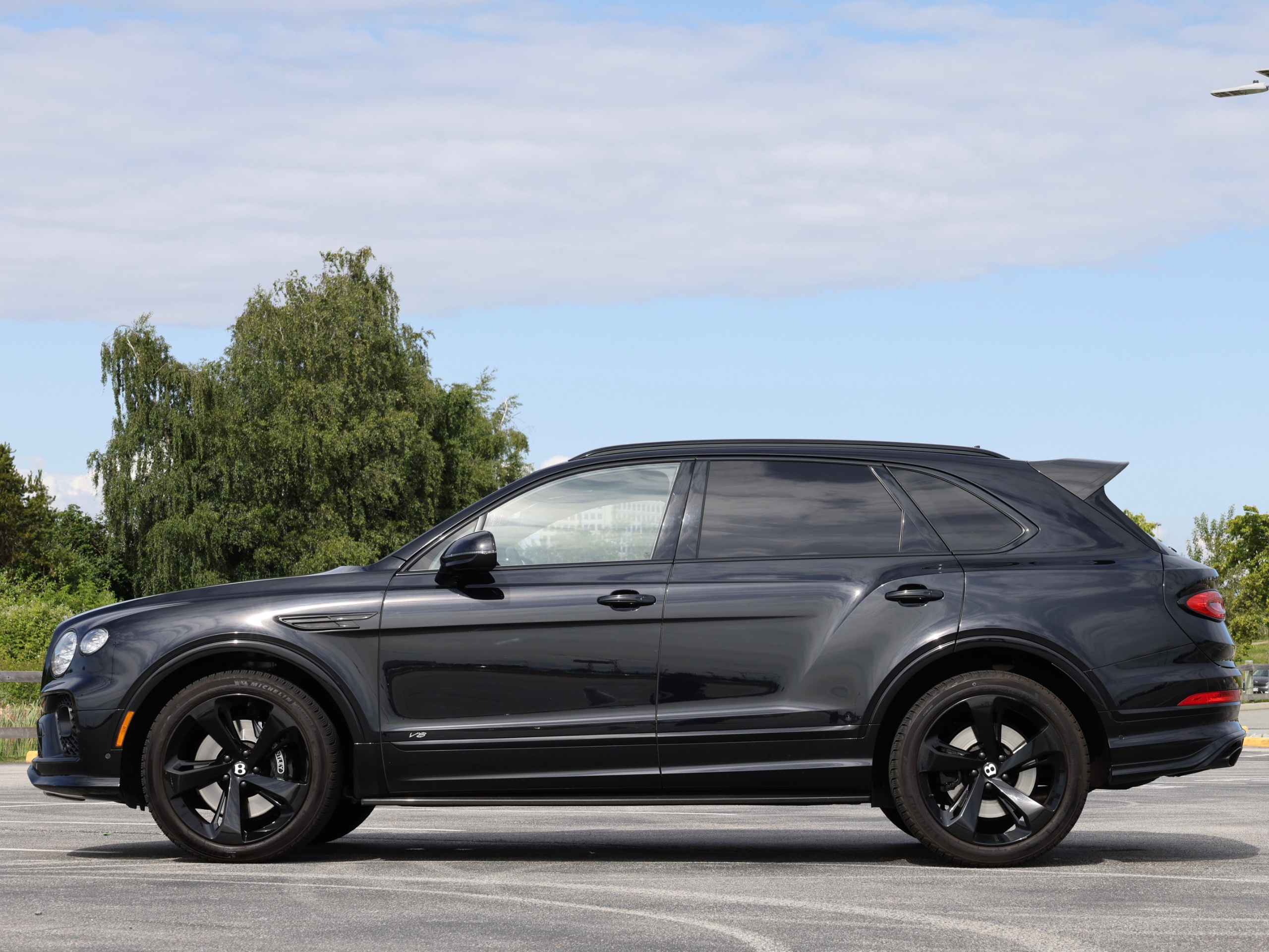 2021 Bentley Bentayga - Image 4