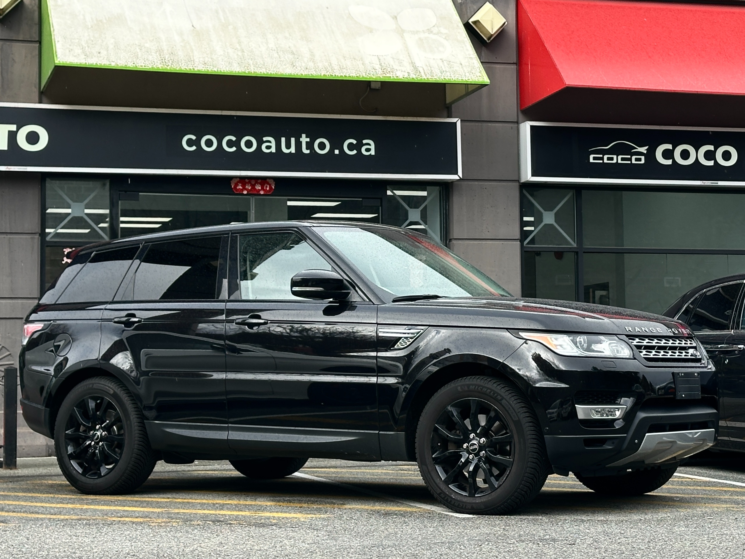 2014 Land Rover Range Rover - Image 2