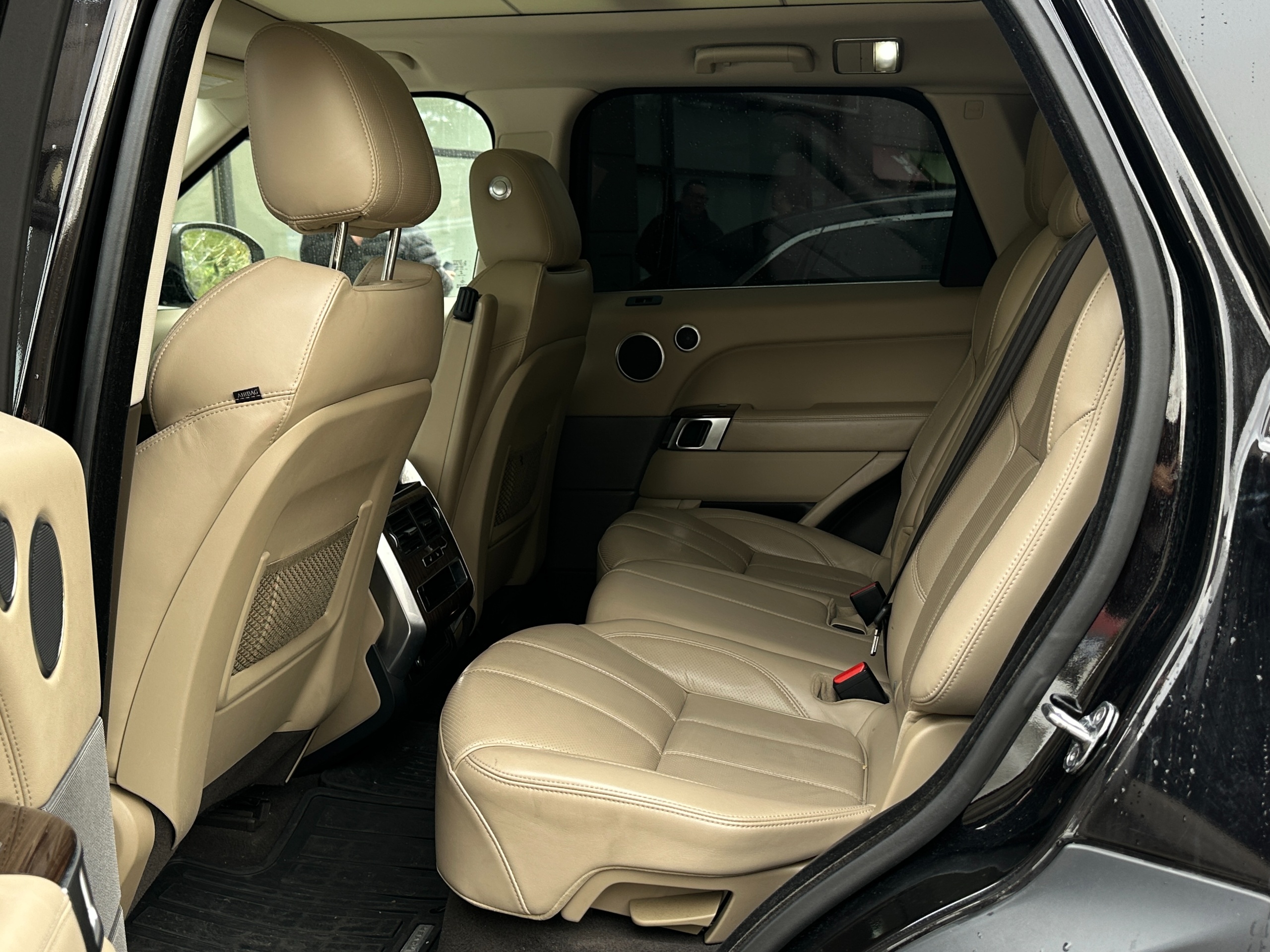 2014 Land Rover Range Rover - Image 14