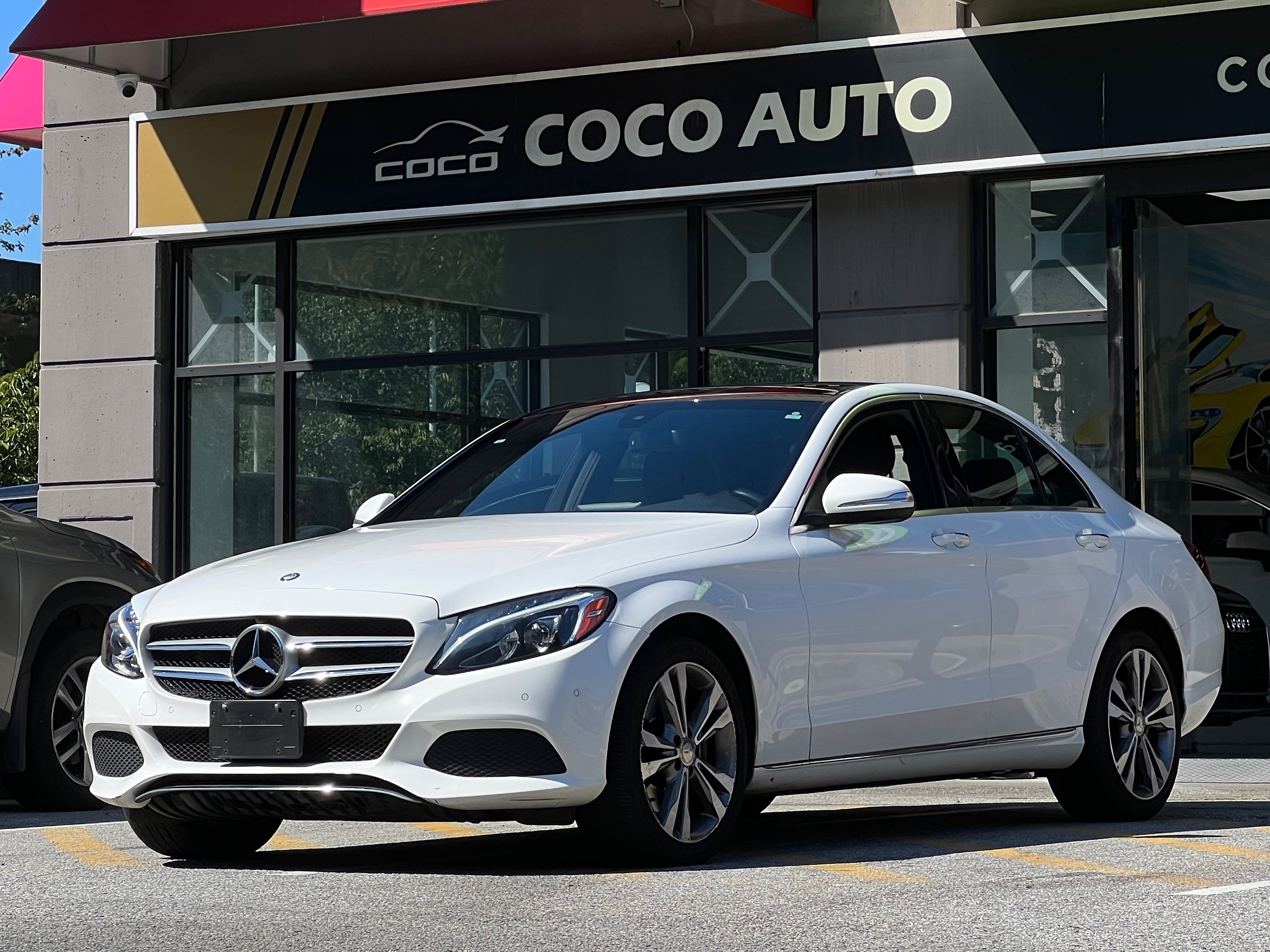 2015 Mercedes-Benz C300 - Image 4