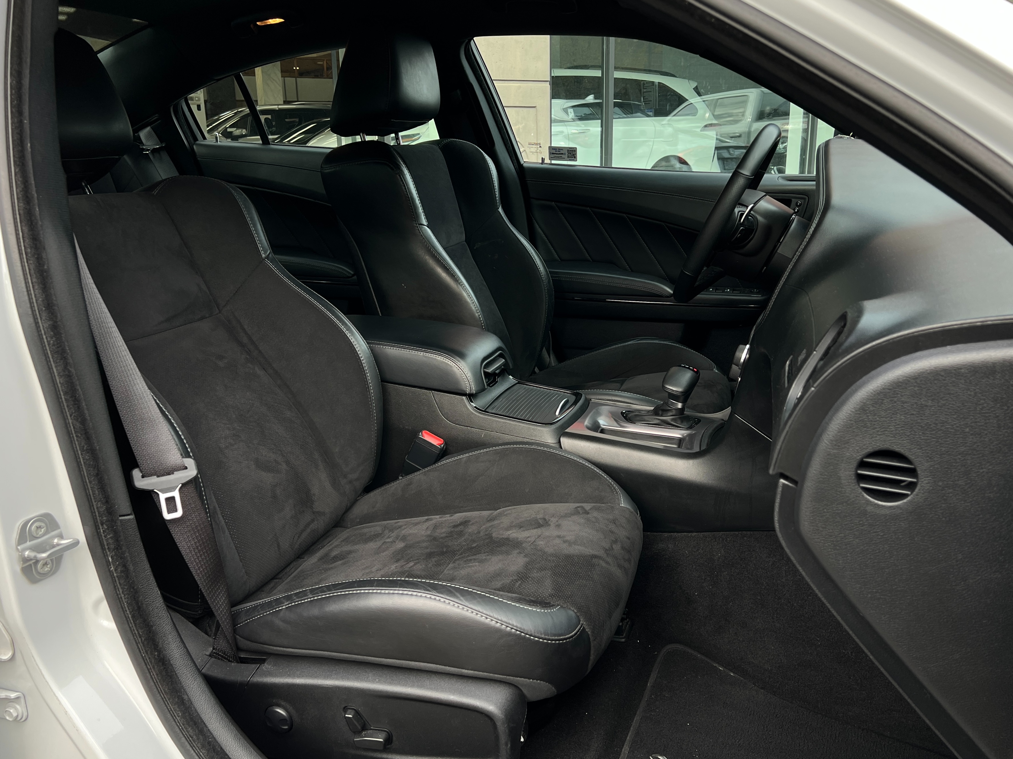 2022 Dodge charger gt - Image 11