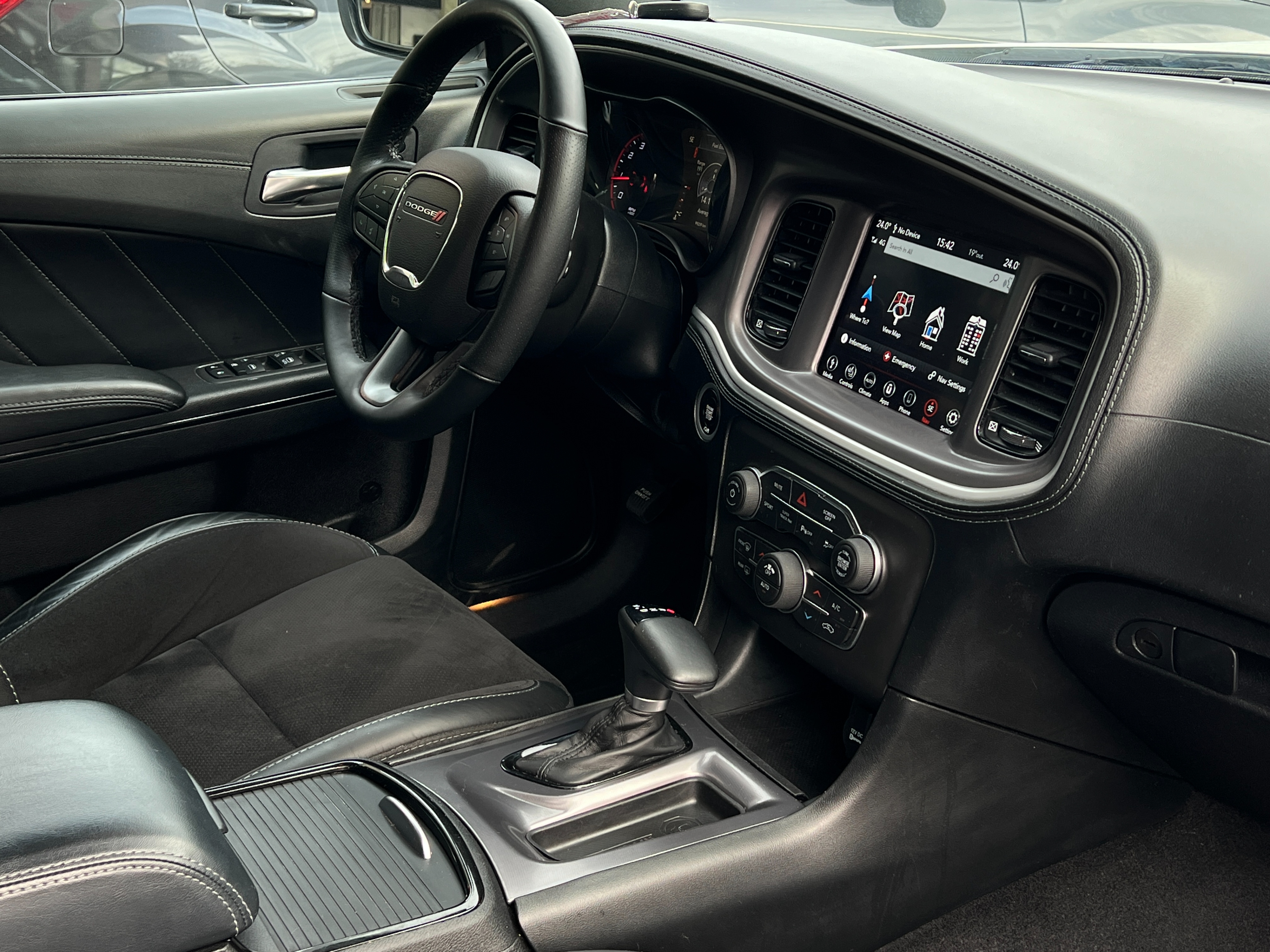 2022 Dodge charger gt - Image 12