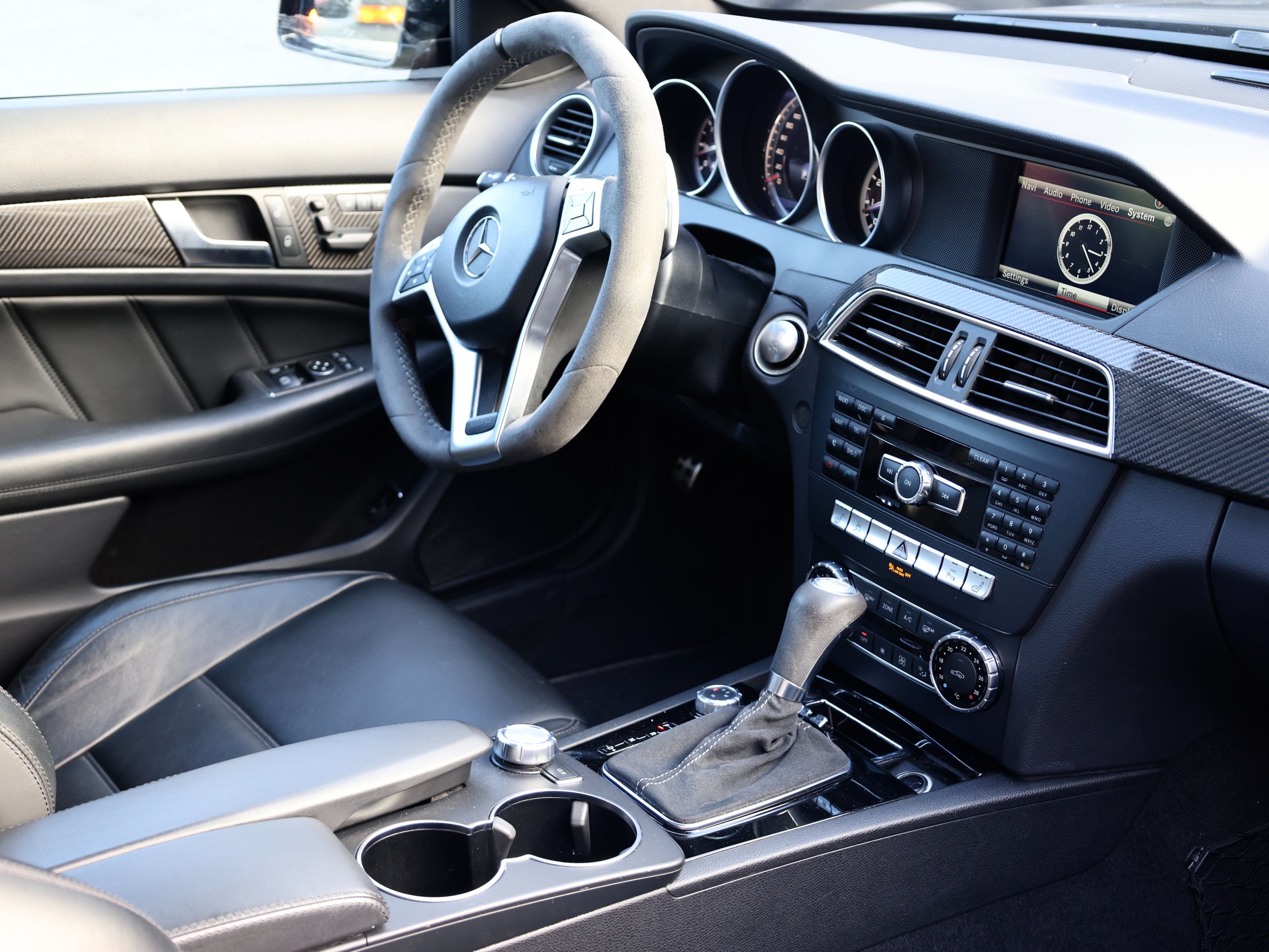 2015 Mercedes-Benz C63 AMG 507 edition 6.2 v8 - Image 14