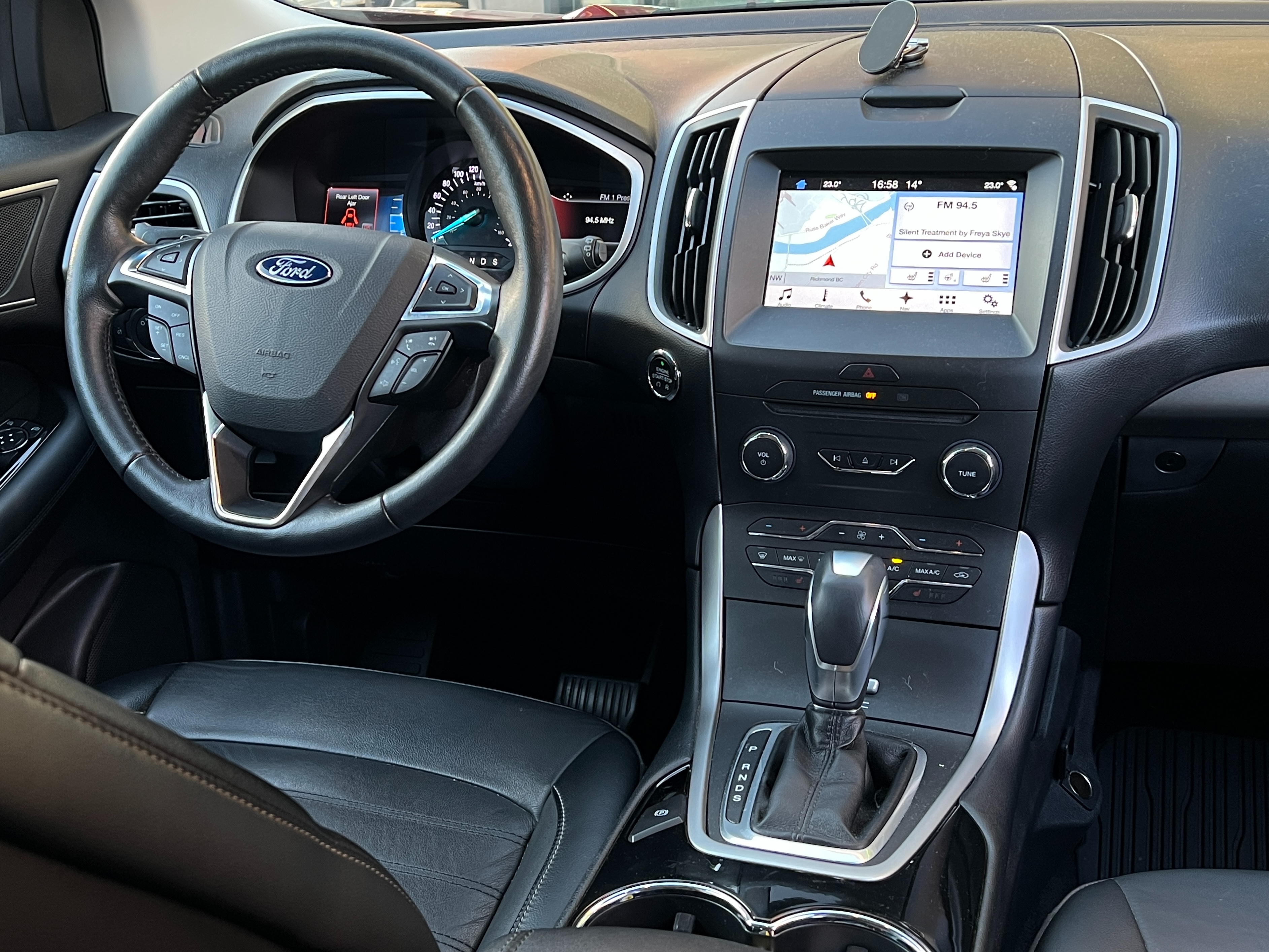 2017 Ford Edge - Image 12